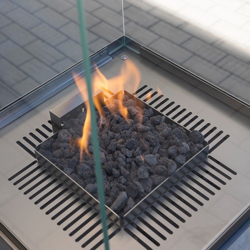 Neocube-O Q1 Gartenkamin